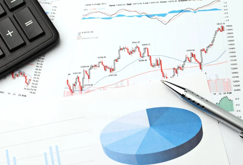 Deconstructing the YoY Metric: How to Read It and When to Ignore It